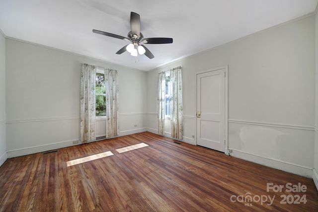 109 N York Street, Lancaster, SC 29720