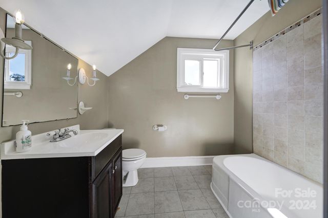 109 N York Street, Lancaster, SC 29720