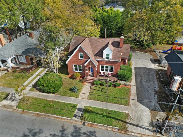 109 N York Street, Lancaster, SC 29720