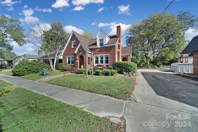 109 N York Street, Lancaster, SC 29720