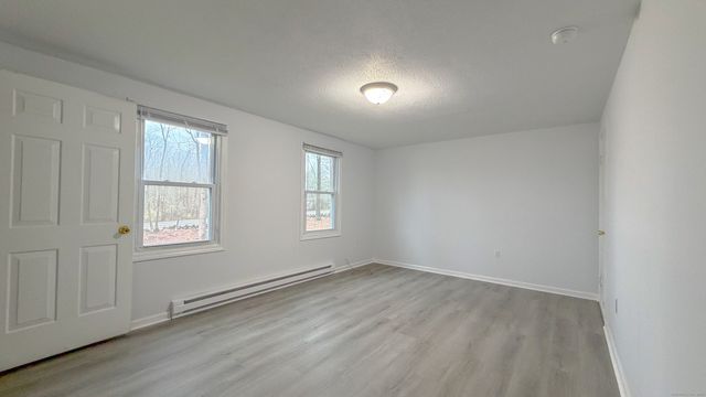 1680 Center Groton Road B, Ledyard, CT 06339