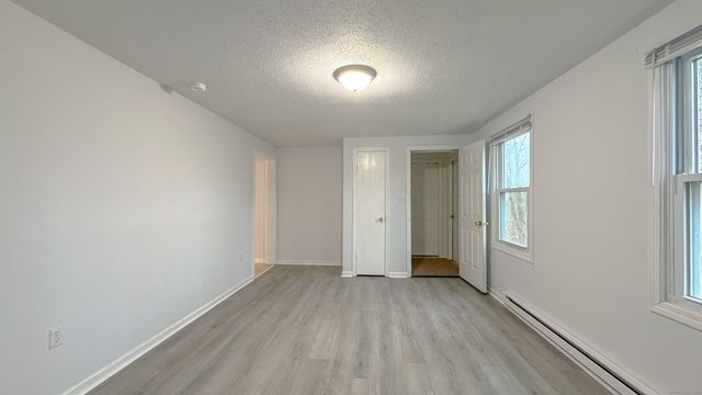 1680 Center Groton Road B, Ledyard, CT 06339