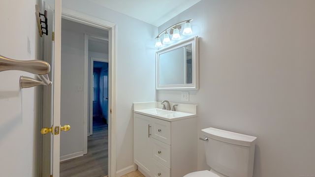 1680 Center Groton Road B, Ledyard, CT 06339