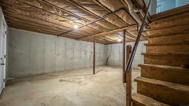 1680 Center Groton Road B, Ledyard, CT 06339