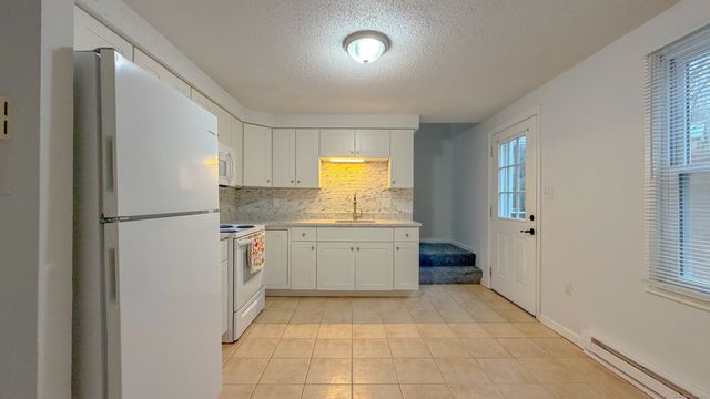 1680 Center Groton Road B, Ledyard, CT 06339