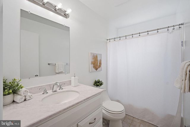 7018 STRATHMORE ST, Falls Church, VA 22042