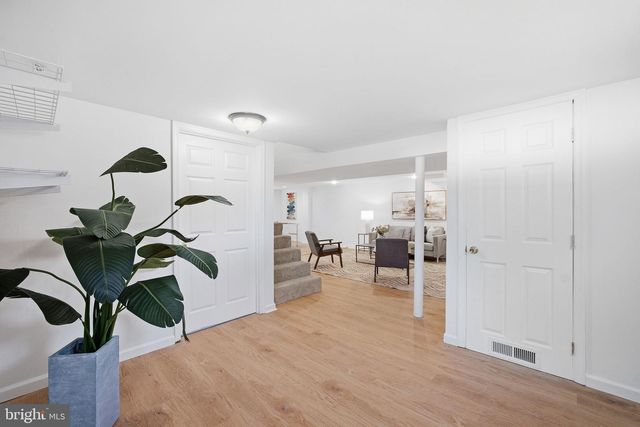 7018 STRATHMORE ST, Falls Church, VA 22042