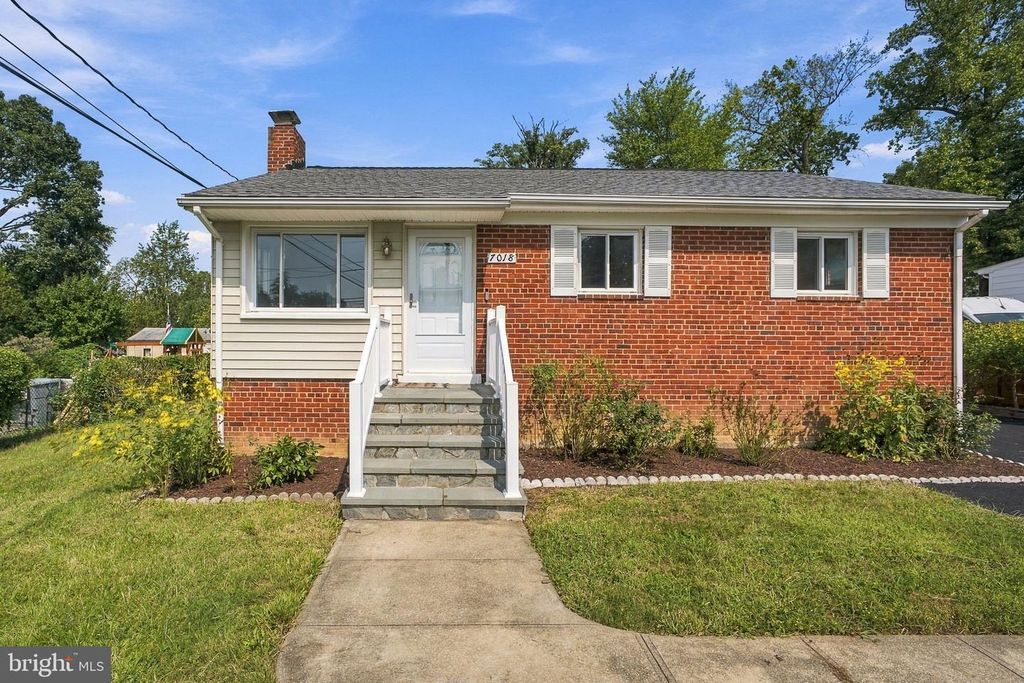 7018 STRATHMORE ST, Falls Church, VA 22042