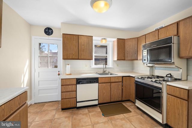 3948 MORRISON ST NW, Washington, DC 20015