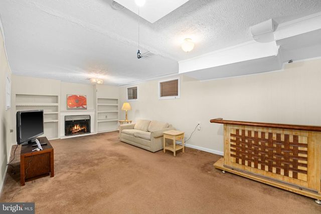 3948 MORRISON ST NW, Washington, DC 20015