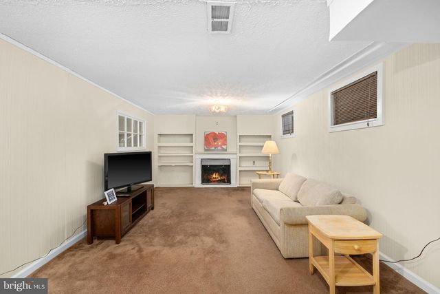 3948 MORRISON ST NW, Washington, DC 20015