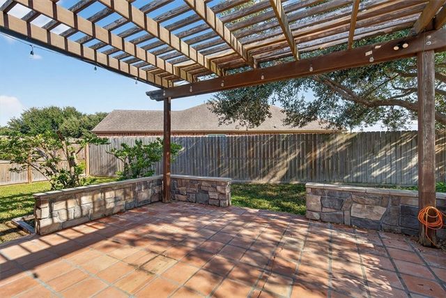 7506 Exeter, Corpus Christi, TX 78414