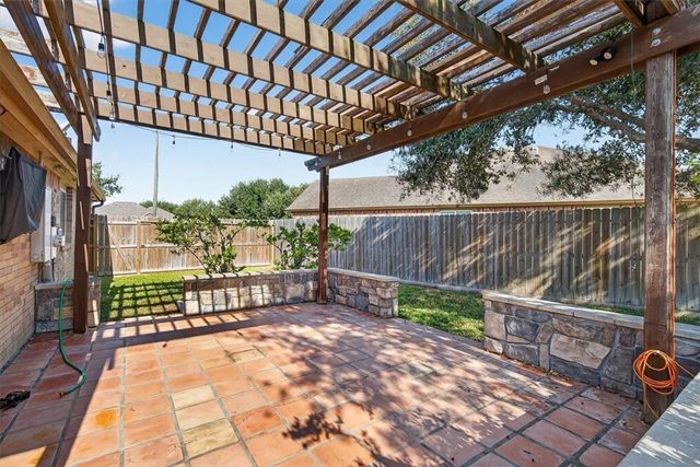 7506 Exeter, Corpus Christi, TX 78414