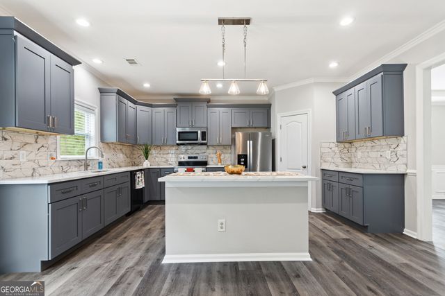 3510 Long Lake Drive, Douglasville, GA 30135