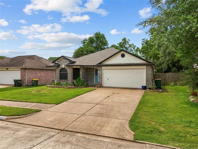 4522 Fox Run Street, Pearland, TX 77584