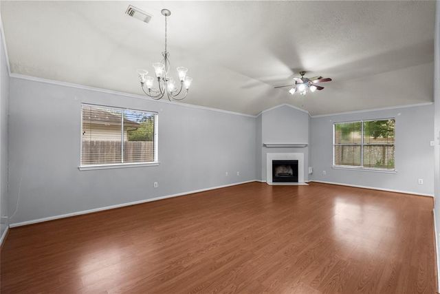 4522 Fox Run Street, Pearland, TX 77584