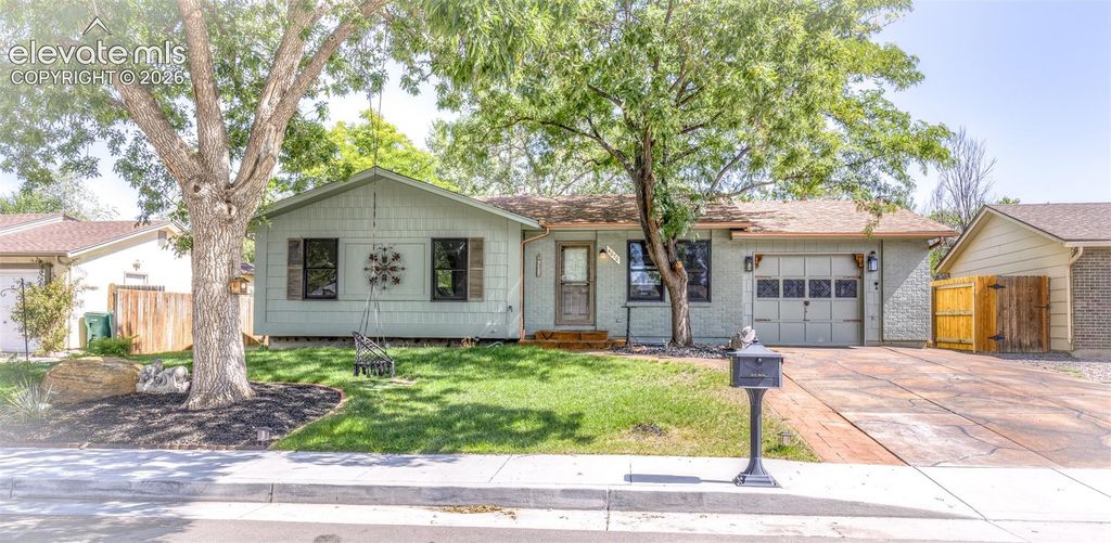 4070 Jet Wing Place, Colorado Springs, CO 80916 — exterior