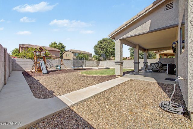 830 W TRELLIS Road, Queen Creek, AZ 85140