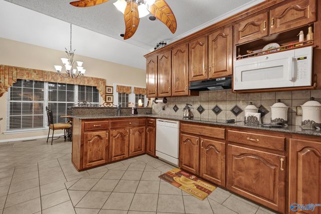 245 Turkey Town Road, Gadsden, AL 35901