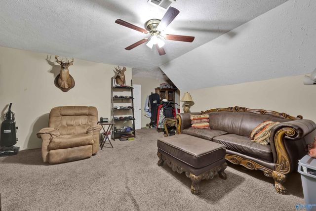 245 Turkey Town Road, Gadsden, AL 35901