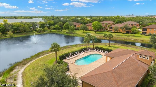 3742 Pino Vista WAY 4, Estero, FL 33928