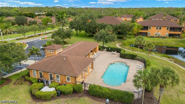 3742 Pino Vista WAY 4, Estero, FL 33928