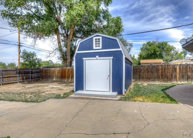 2505 Atlanta Ave, Pueblo, CO 81005