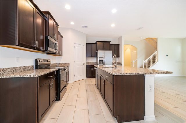9445 KOMIKA LANE, Winter Garden, FL 34787