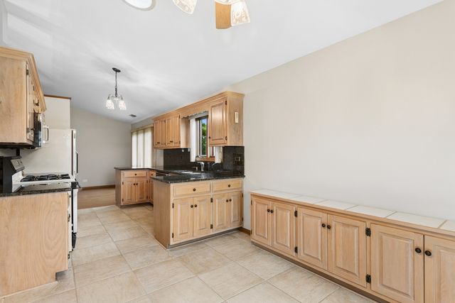 13050 Terrace Drive 0, Palos Park, IL 60464