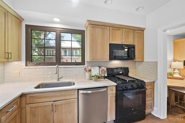 3931 Leyman Drive, Cincinnati, OH 45229