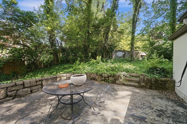 3931 Leyman Drive, Cincinnati, OH 45229