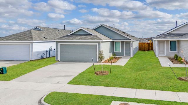 2963 Hearts Trail, Crandall, TX 75114