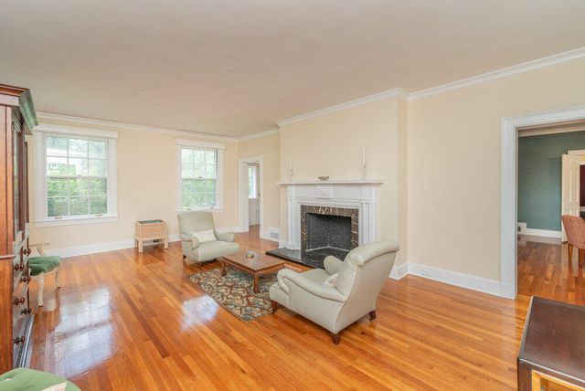71 Manville Avenue, Barnwell, SC 29812