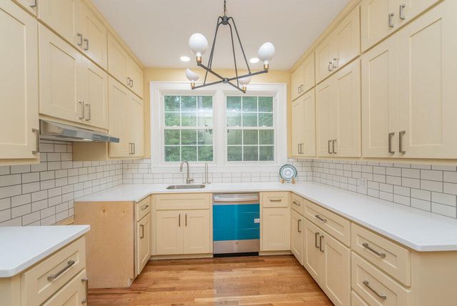 71 Manville Avenue, Barnwell, SC 29812