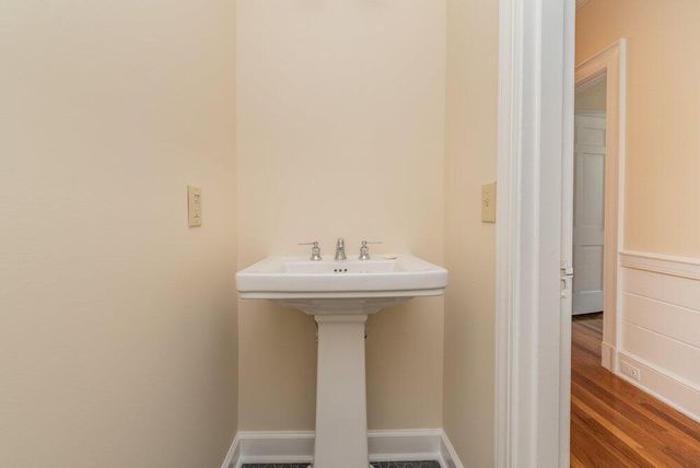 71 Manville Avenue, Barnwell, SC 29812