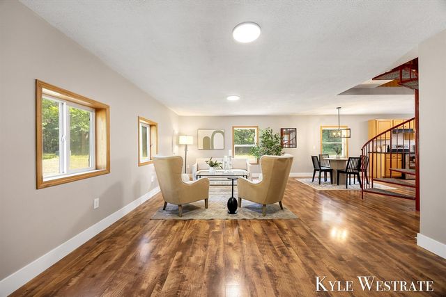 5953 S Newcosta Avenue, Newaygo, MI 49337