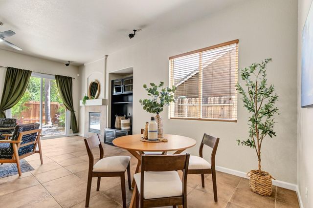679 Alcantar Cir, Sacramento, CA 95834