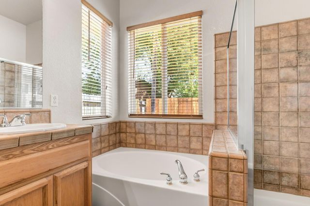 679 Alcantar Cir, Sacramento, CA 95834