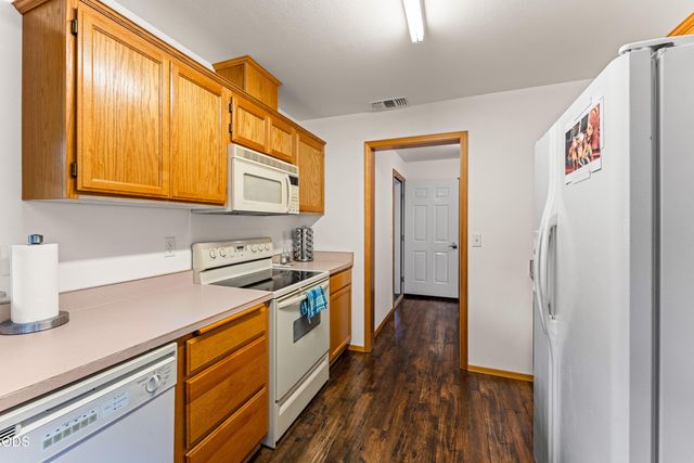 26268 Highway 62, Trail, OR 97541