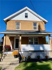 1726 Midland Avenue, Youngstown, OH 44509