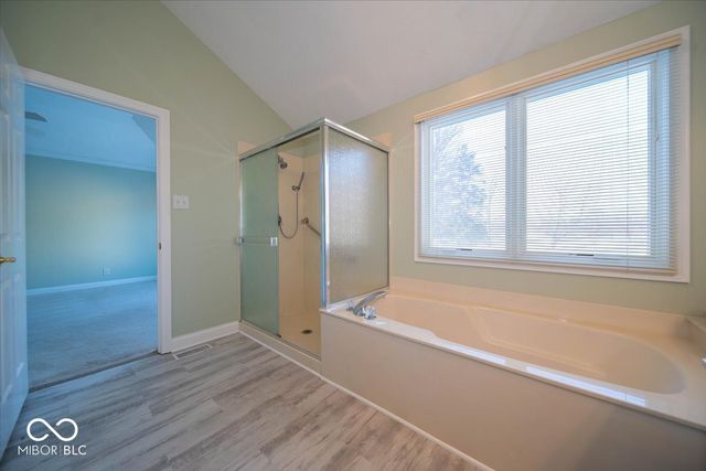 7300 Pymbroke Circle, Fishers, IN 46038