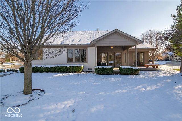 7300 Pymbroke Circle, Fishers, IN 46038