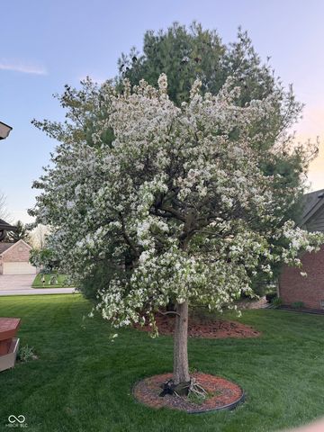 7300 Pymbroke Circle, Fishers, IN 46038