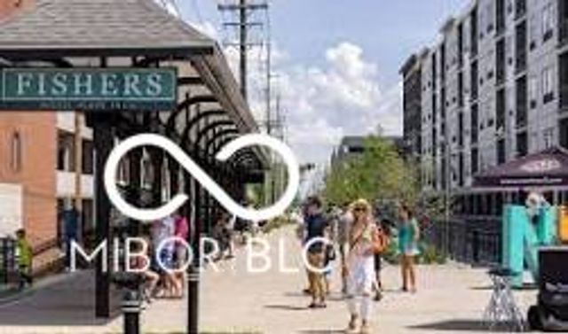 7300 Pymbroke Circle, Fishers, IN 46038