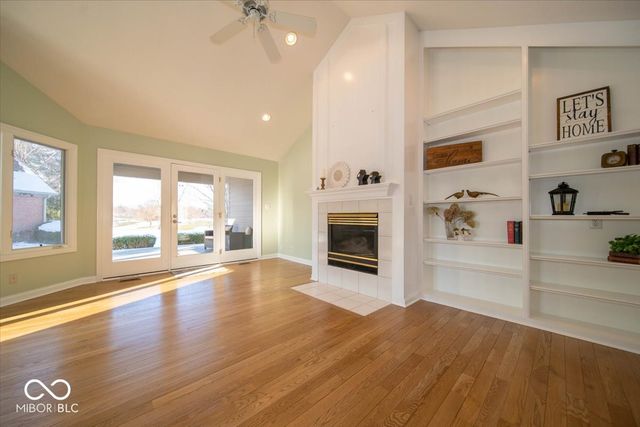 7300 Pymbroke Circle, Fishers, IN 46038