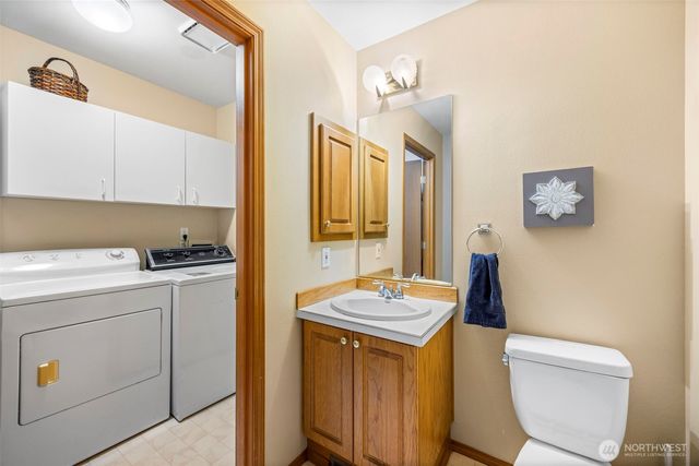 9650 Sandy Isle Lane, Silverdale, WA 98383