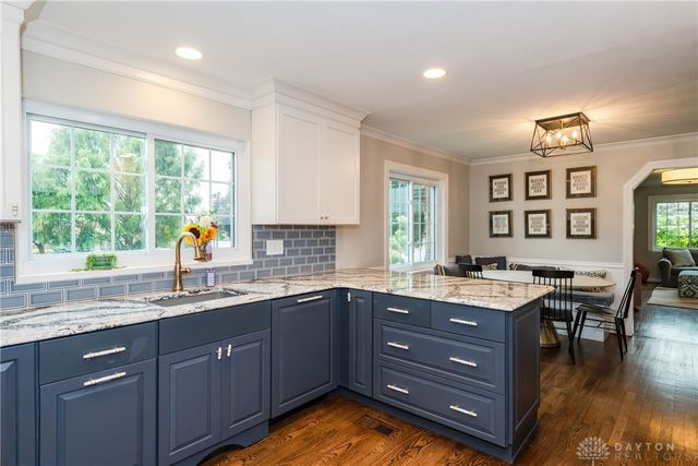 102 Chatham Drive, Dayton, OH 45429