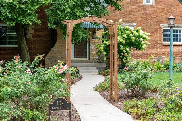 102 Chatham Drive, Dayton, OH 45429