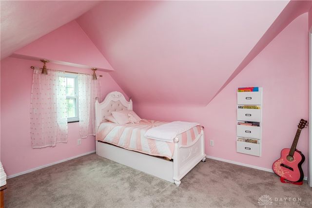 102 Chatham Drive, Dayton, OH 45429