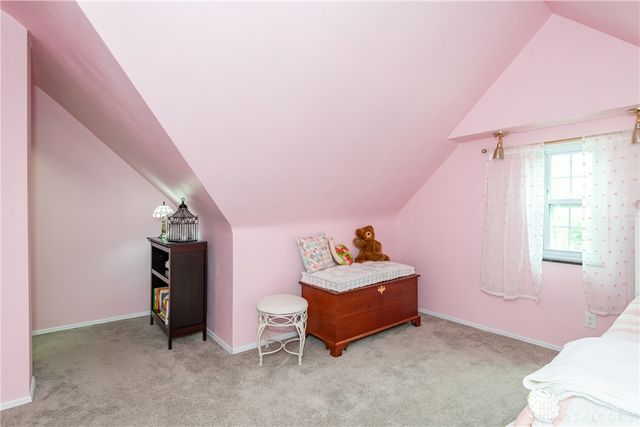 102 Chatham Drive, Dayton, OH 45429